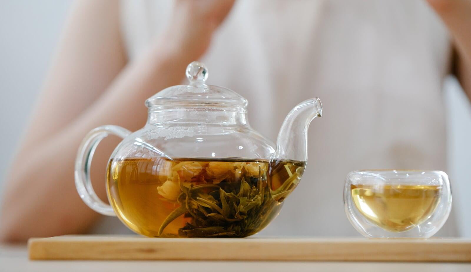 Benefits of Drinking Organic Tea